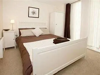 - Reubens Court *