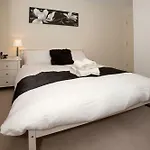 Apartment - Reubens Court *