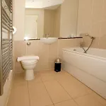 - Reubens Court