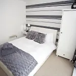 Apartamento - Reubens Court *