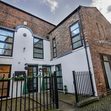 公寓 - Reubens Court