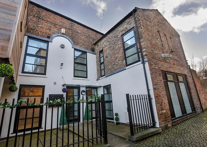 Apartment - Reubens Court