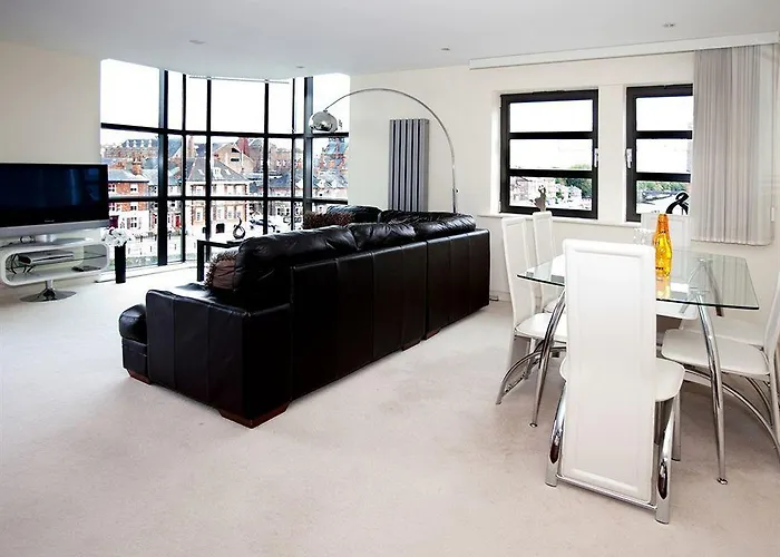 - Reubens Court Apartment York